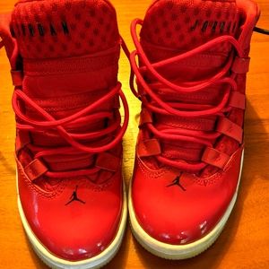 Youth Jordan Max Aura Cq9598-600 Red Sneakers Size 12C